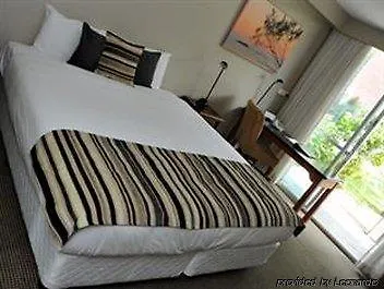 Motel 98 Rockhampton 3*,