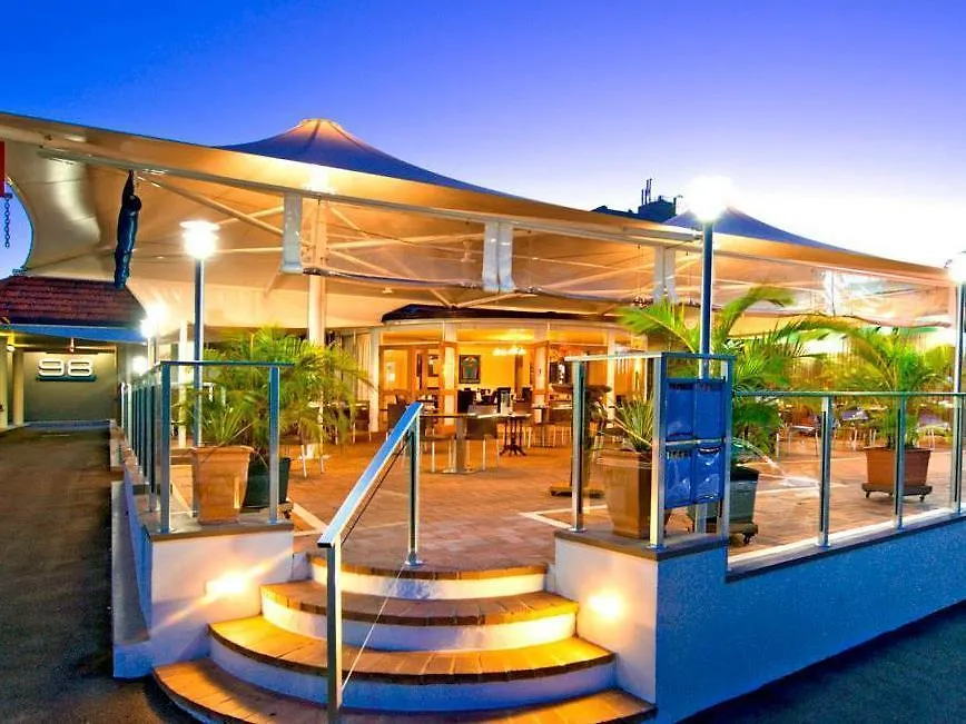 ***  Motel 98 Rockhampton Australia